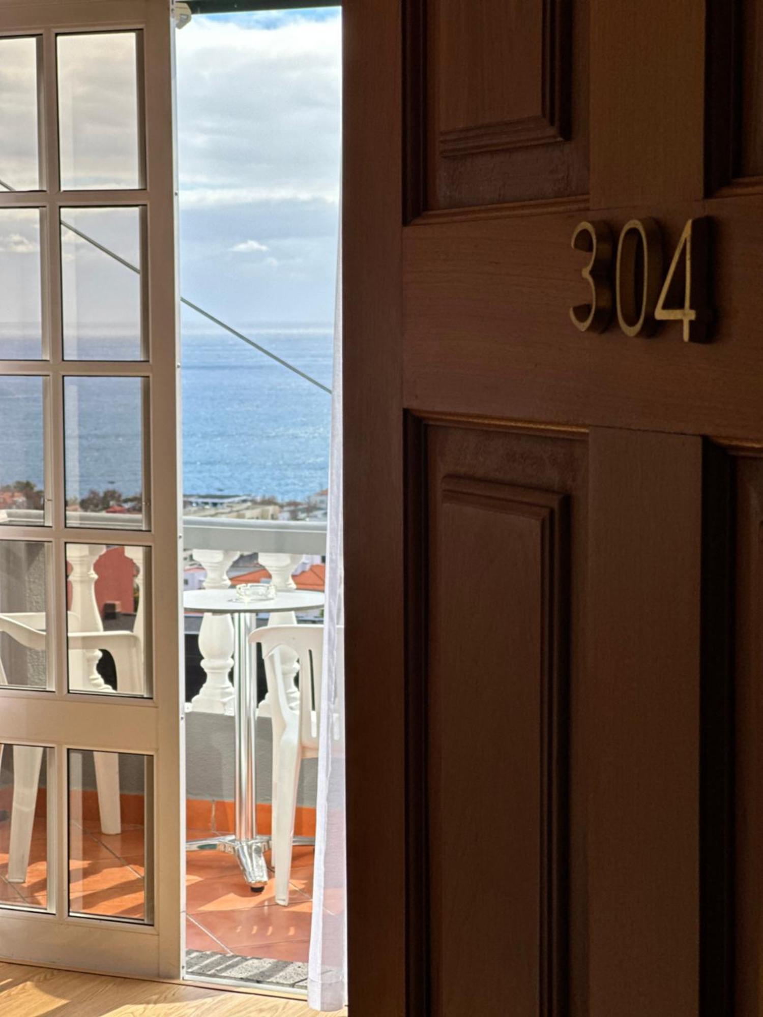 Valhalla Panorama - The Old Residencial Pina Funchal (Madeira)