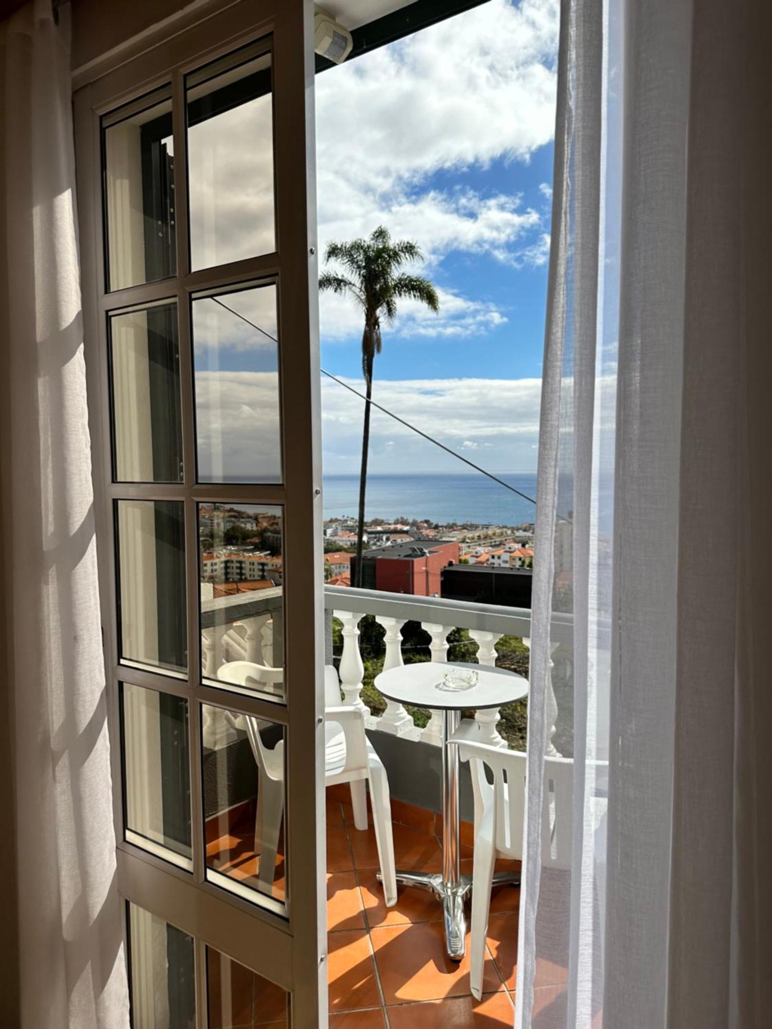 Valhalla Panorama - The Old Residencial Pina 3* Funchal (Madeira)